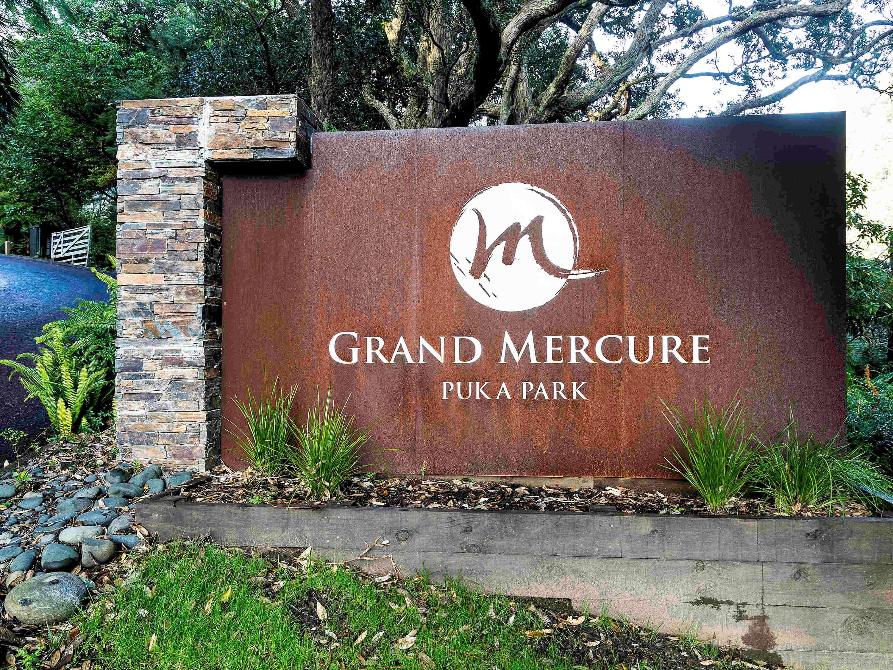 Grand Mercure Puka Park Resort Pauanui Esterno foto